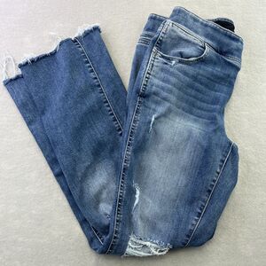Maurices Womens M Short Jeans Slim Boot Mid Rise Pull On Stretch Raw Hem